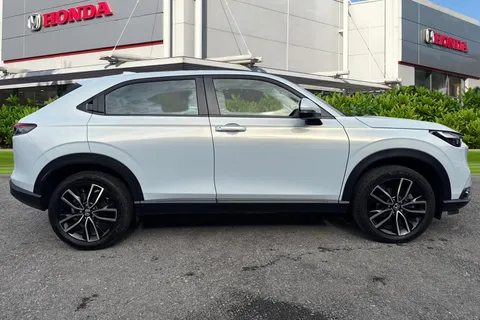 HX24WMG Honda HR-V 1.5 eHEV Elegance 5dr CVT Thumbnail #4