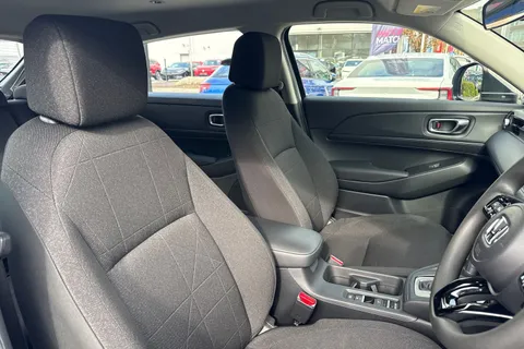 HX24WMG Honda HR-V 1.5 eHEV Elegance 5dr CVT Thumbnail #25