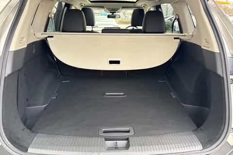 DU24CDK Nissan X-Trail 1.5 h e-POWER Tekna Auto Euro 6 (s/s) 5dr Thumbnail #8