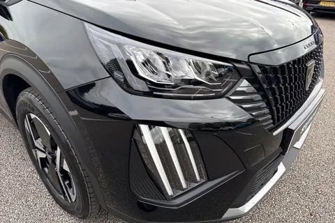  PEUGEOT e-2008 54kWh Allure Auto 5dr (7kW Charger) Thumbnail #8