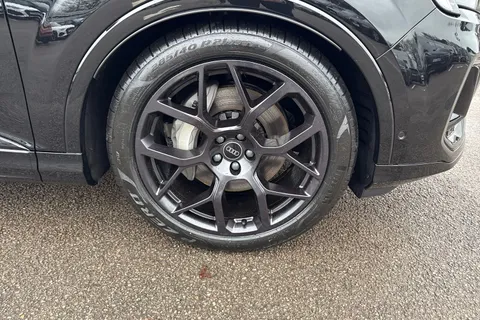 9 of 61 for Audi Q7 3.0 TDI V6 Black Edition Tiptronic quattro Euro 6 (s/s) 5dr