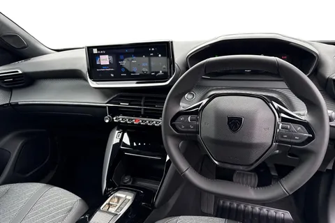  PEUGEOT e-2008 54kWh Allure Auto 5dr (7kW Charger) Thumbnail #17