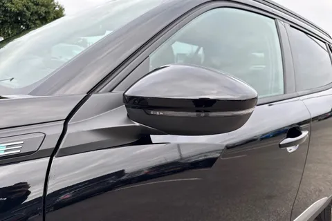  PEUGEOT e-2008 54kWh Allure Auto 5dr (7kW Charger) Thumbnail #28