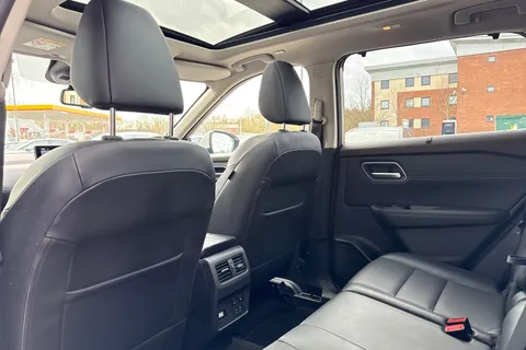 DU24CDK Nissan X-Trail 1.5 h e-POWER Tekna Auto Euro 6 (s/s) 5dr Thumbnail #35