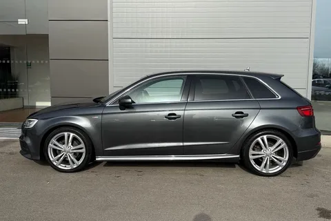 40 of 64 for AUDI A3 1.4 TFSI S Line 5dr