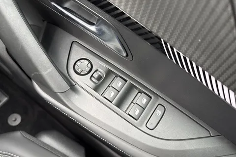  PEUGEOT e-2008 54kWh Allure Auto 5dr (7kW Charger) Thumbnail #43