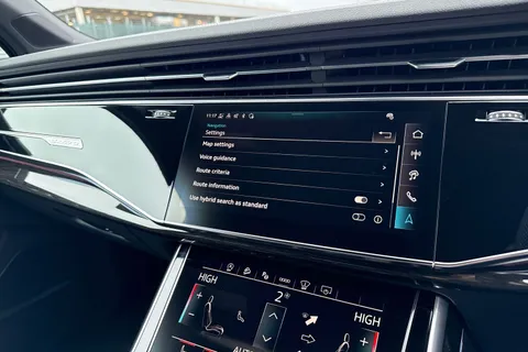 42 of 61 for Audi Q7 3.0 TDI V6 Black Edition Tiptronic quattro Euro 6 (s/s) 5dr