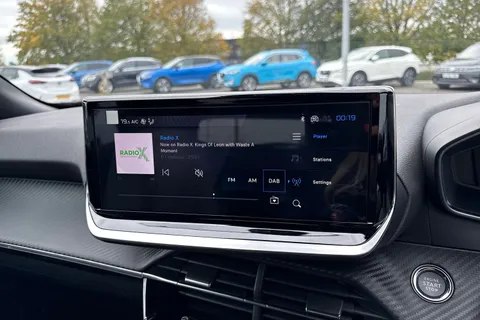  PEUGEOT e-2008 54kWh Allure Auto 5dr (7kW Charger) Thumbnail #46