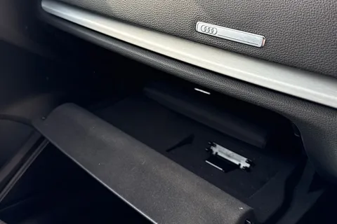 54 of 64 for AUDI A3 1.4 TFSI S Line 5dr