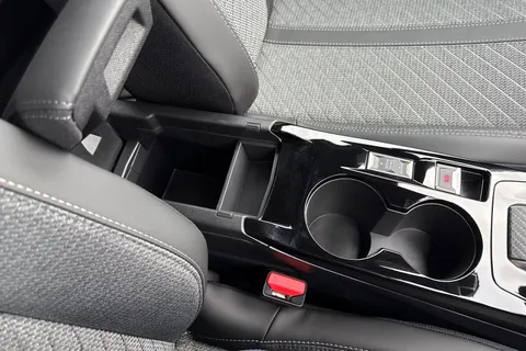  PEUGEOT e-2008 54kWh Allure Auto 5dr (7kW Charger) Thumbnail #60