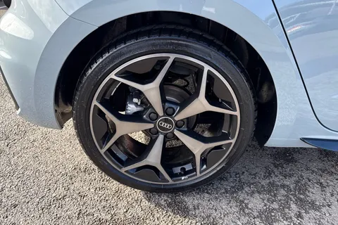  Audi A1 1.0 TFSI 30 Black Edition Sportback Euro 6 (s/s) 5dr Thumbnail #11