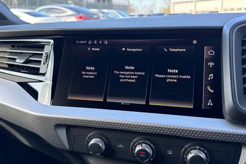  Audi A1 1.0 TFSI 30 Black Edition Sportback Euro 6 (s/s) 5dr Thumbnail #31