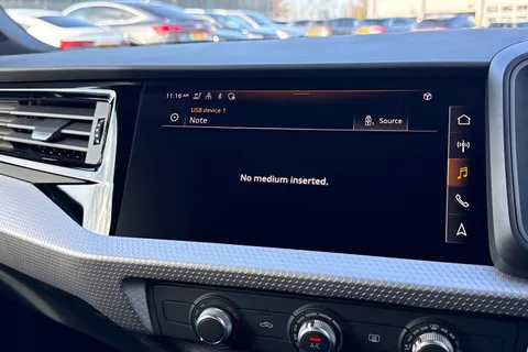  Audi A1 1.0 TFSI 30 Black Edition Sportback Euro 6 (s/s) 5dr Thumbnail #35