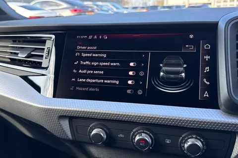  Audi A1 1.0 TFSI 30 Black Edition Sportback Euro 6 (s/s) 5dr Thumbnail #42