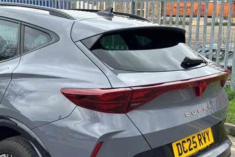 DC25RVY CUPRA Formentor 1.5 eTSI V1 DSG Euro 6 (s/s) 5dr Thumbnail #7