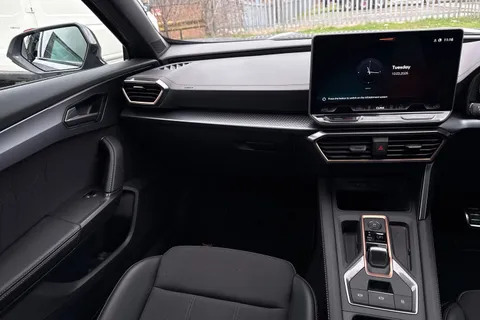 DC25RVY CUPRA Formentor 1.5 eTSI V1 DSG Euro 6 (s/s) 5dr Thumbnail #19