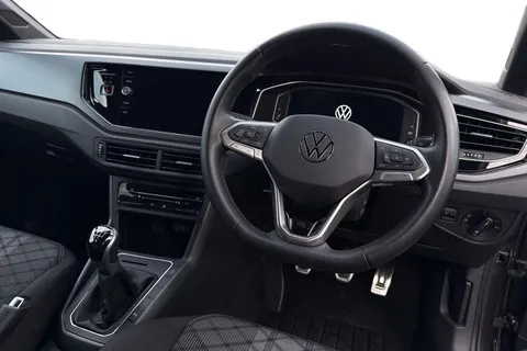 MD23HJJ Volkswagen Polo 1.0 TSI R-Line 5dr **17' BERGAMO ALLOYS, MOBILE PHONE CHARGING** Thumbnail #19