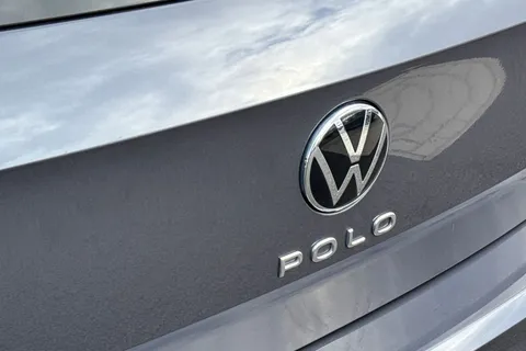 MD23HJJ Volkswagen Polo 1.0 TSI R-Line 5dr **17' BERGAMO ALLOYS, MOBILE PHONE CHARGING** Thumbnail #31