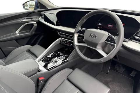  Audi Q5 2.0 TFSI Sport S Tronic quattro Euro 6 (s/s) 5dr Thumbnail #13