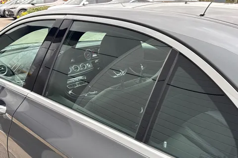 KX17OCE Mercedes-Benz E Class E220d AMG Line Premium 4dr 9G-Tronic Thumbnail #28