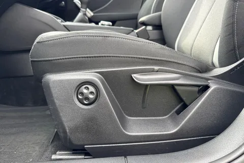 PK24WXW Audi Q2 Sport 30 TFSI  110 PS 6-speed Thumbnail #37