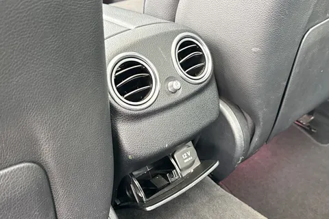 KX17OCE Mercedes-Benz E Class E220d AMG Line Premium 4dr 9G-Tronic Thumbnail #37