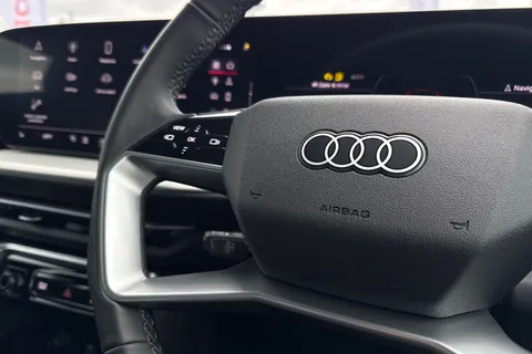  Audi Q5 2.0 TFSI Sport S Tronic quattro Euro 6 (s/s) 5dr Thumbnail #45