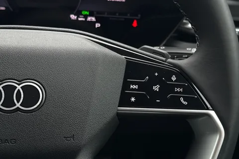  Audi Q5 2.0 TFSI Sport S Tronic quattro Euro 6 (s/s) 5dr Thumbnail #48