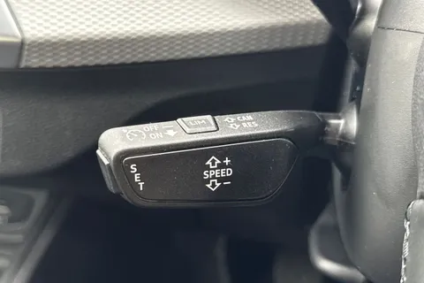 PK24WXW Audi Q2 Sport 30 TFSI  110 PS 6-speed Thumbnail #49