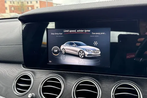 KX17OCE Mercedes-Benz E Class E220d AMG Line Premium 4dr 9G-Tronic Thumbnail #46