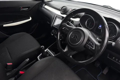 SE18OFW Suzuki Swift 1.2 Dualjet SHVS SZ5 ALLGRIP 5dr Thumbnail #7