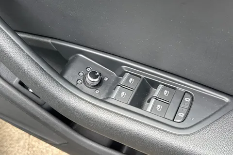 41 of 64 for Audi A5 2.0 TDI 35 Sport Sportback S Tronic Euro 6 (s/s) 5dr