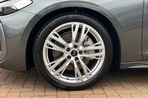 Audi A5 Avant 2.0 TDI S line S Tronic Euro 6 (s/s) 5dr Thumbnail #12