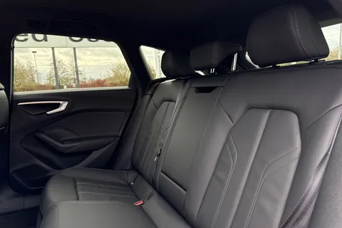 Audi A5 Avant 2.0 TDI S line S Tronic Euro 6 (s/s) 5dr Thumbnail #19