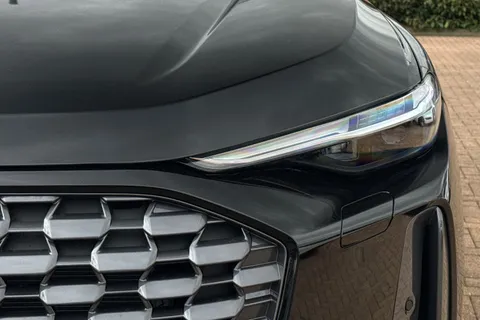  Audi Q5 2.0 TDI Sport S Tronic quattro Euro 6 (s/s) 5dr Thumbnail #51