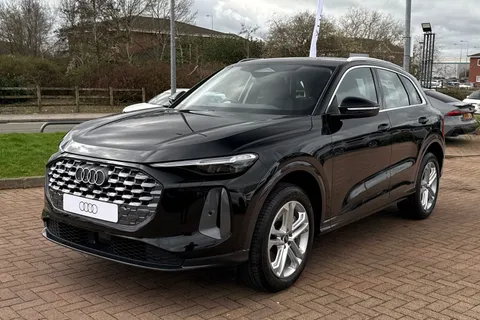  Audi Q5 2.0 TDI Sport S Tronic quattro Euro 6 (s/s) 5dr Thumbnail #57