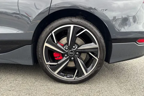 Audi A6 E-Tron Sportback 100kWh Edition 1 Auto quattro 5dr Thumbnail #12