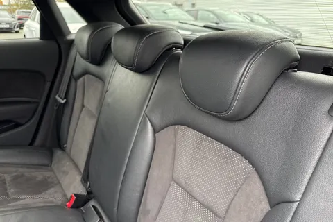 14 of 67 for Audi A1 Black Edition Nav 1.4 TFSI 125 PS S tronic