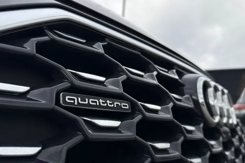 FV71EAK Audi Q5 S line 40 TDI quattro 204 PS S tronic Thumbnail #32