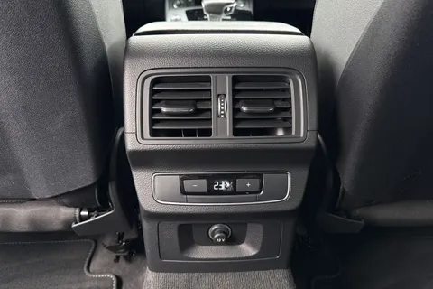 FV71EAK Audi Q5 S line 40 TDI quattro 204 PS S tronic Thumbnail #35