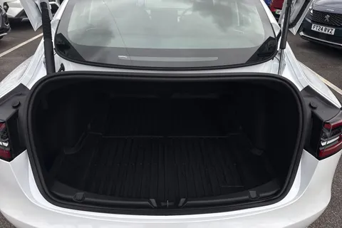 LC23NUK Tesla Model 3 Auto RWD 4dr Thumbnail #11