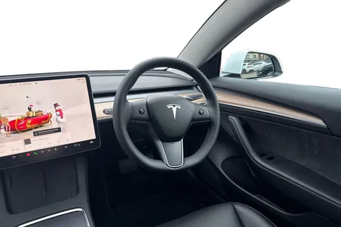 LC23NUK Tesla Model 3 Auto RWD 4dr Thumbnail #14