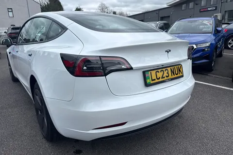 LC23NUK Tesla Model 3 Auto RWD 4dr Thumbnail #17