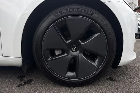 LC23NUK Tesla Model 3 Auto RWD 4dr Thumbnail #24