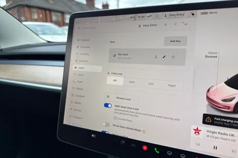 LC23NUK Tesla Model 3 Auto RWD 4dr Thumbnail #40