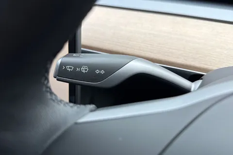 LC23NUK Tesla Model 3 Auto RWD 4dr Thumbnail #44