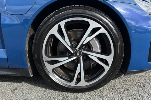 BT72NKP Audi e-tron GT GT quattro 350,00 kW Thumbnail #11