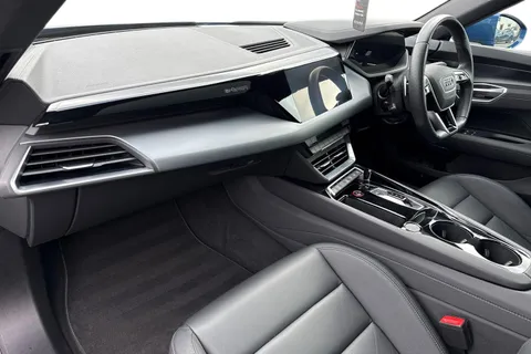 BT72NKP Audi e-tron GT GT quattro 350,00 kW Thumbnail #16