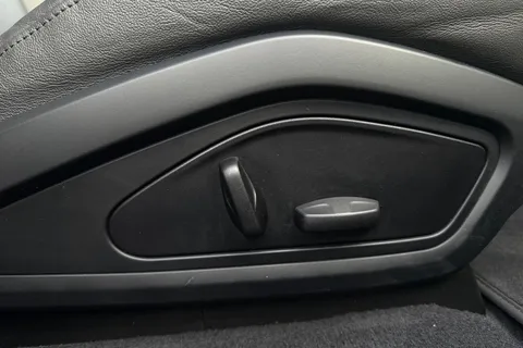 BT72NKP Audi e-tron GT GT quattro 350,00 kW Thumbnail #27