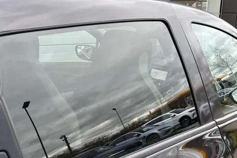 AV20VLP Renault Zoe 100kW i GT Line R135 50kWh 5dr Auto Thumbnail #25